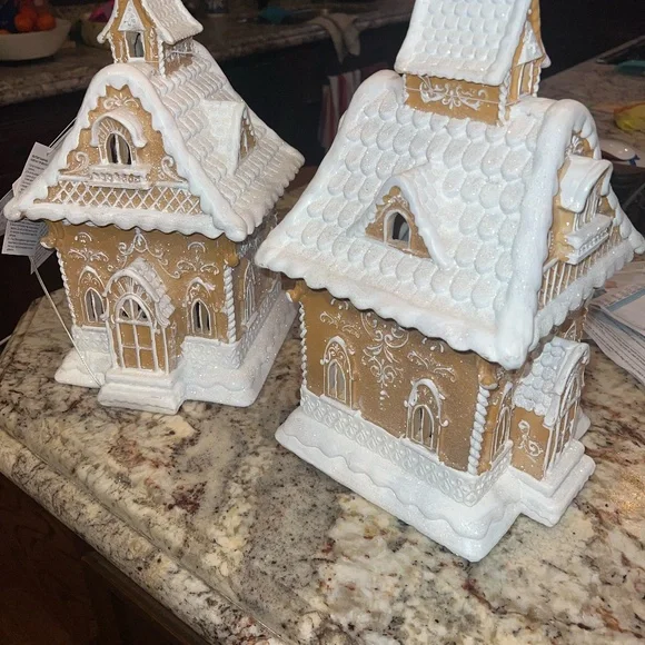 Gingerbread House - Picture 2 of 2